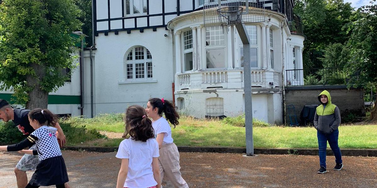 48fe1e7c-c07e-409d-9f2b-cf4b2af72519